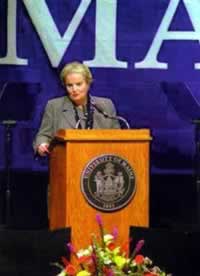 巴基斯坦发生政变 谢里夫总理被软禁