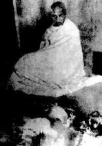 印度民族解放运动领袖甘地诞辰(TodayOnHistory.COM)