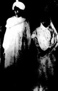 印度民族解放运动领袖甘地诞辰(TodayOnHistory.COM)