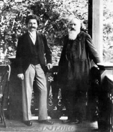 奥地利作曲家小约翰·施特劳斯诞辰(转自:todayonhistory.com)