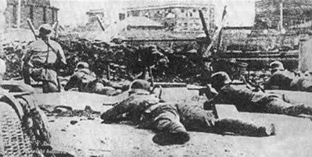 八百壮士坚守四行仓库