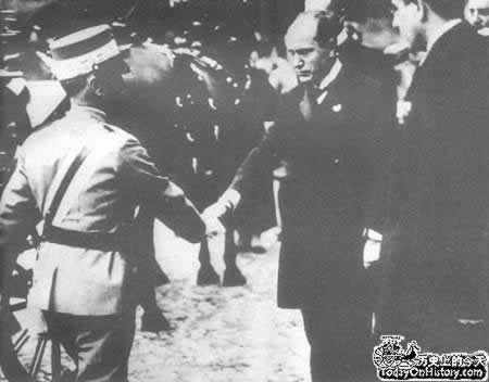 墨索里尼法西斯分子抵达罗马