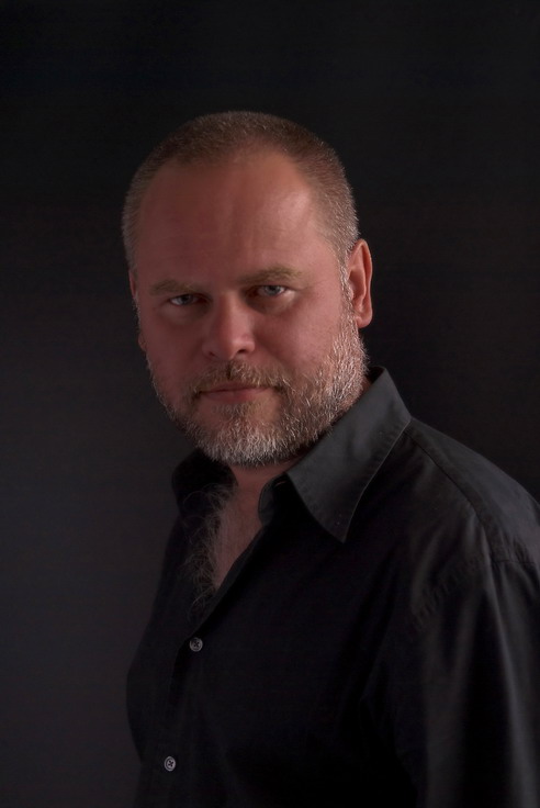 俄罗斯程序设计师尤金·卡巴斯基出生(TodayOnHistory.COM)