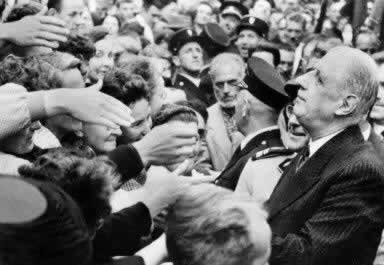 法兰西第五共和国宣告成立