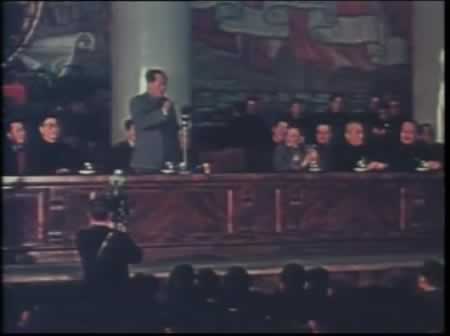 毛主席说:“世界是你们的,也是我们的,但是归根结底是你们的。”