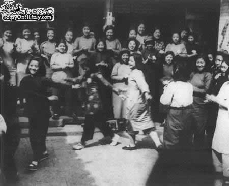 新中国消灭妓院制度