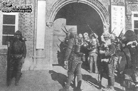 马占山率部在江桥与军激战