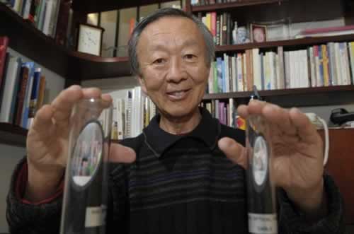 华裔“光纤之父”高锟出生