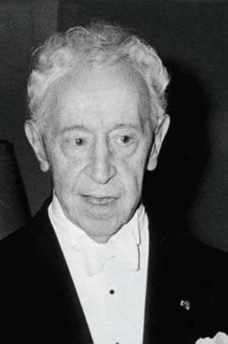 钢琴大师鲁宾斯坦逝世（歷史上的今天。中国）