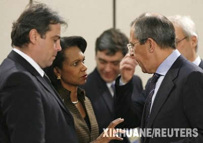 俄反制美战略紧逼 俄美关系降温