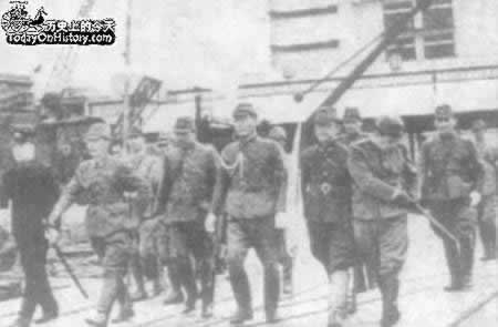 日军向香港发起进攻(历史今天todayonhistory.com)