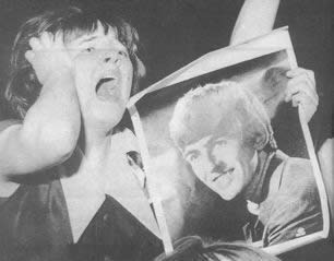 约翰·列侬被崇拜狂杀害（历史上今天todayonhistory.com）