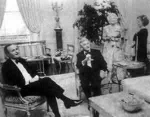 澳大利亚前总理霍克诞辰（歷史上的今天.中国）