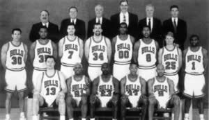 篮球“飞人”乔丹诞辰(歷史上的今天.中国)