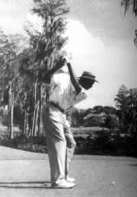 篮球“飞人”乔丹诞辰(歷史上的今天.中国)