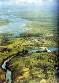 我国与刚果建立外交关系