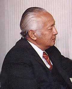 苏哈托取代苏加诺成为印尼总统(转自:历史上的今天。中国)