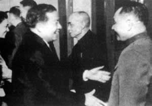 邓小平恢复国务院副总理职务(历史上的今天。中國)