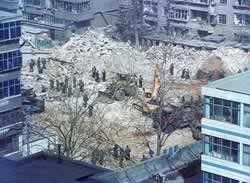 石家庄发生特大爆炸案 造成108人死亡38人受伤(歷史上的今天.中国)