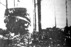 我国自制巨型客轮下水(历史上的今天。中國)