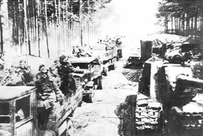 苏联红军收复维也纳(Todayonhistory.com)