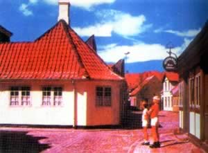 童话大师安徒生诞辰(TodayinHistory.cn)