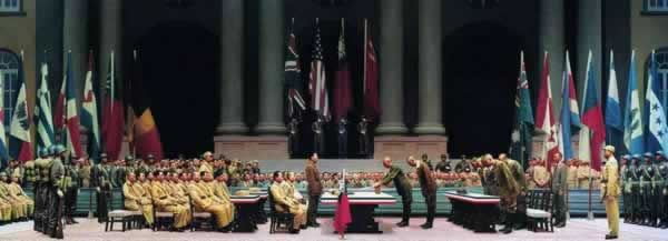 人民英雄纪念碑建成(TodayinHistory.cn)