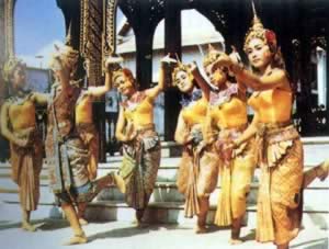 我国与泰国建立外交关系