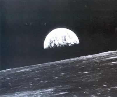 人类登上月球(TodayinHistory.cn)