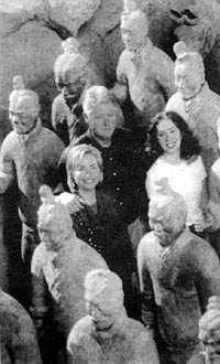 克林顿访问中国 随员逾千人