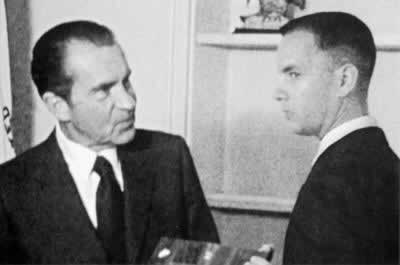 著名电影演员汤姆·汉克斯诞辰