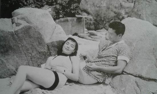 著名香港演员谢贤出生(Todayonhistory.com)