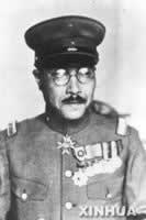 日本战犯东条英机自杀未遂