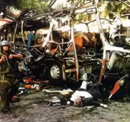 中东和平进程的里程碑 巴以签署和平协议