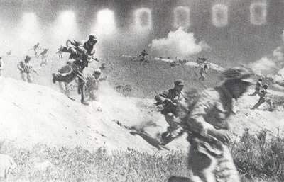 中国人民志愿军举行战术反击战