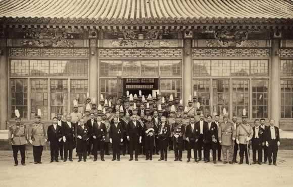 徐世昌当选为总统