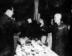 国共两党举行重庆谈判