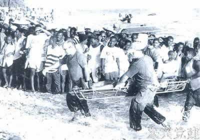 海地渡船严重超载 造成特大海难(Todayonhistory.com)